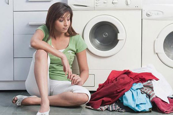 Cách sửa máy giặt Electrolux không mở cửa đơn giản nhưng hiệu quả 1 sua-may-giat-electrolux-khong-mo-cua-d