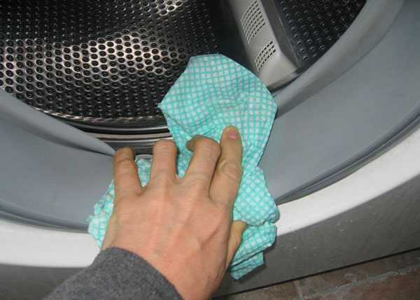 Đừng quên vệ sinh máy giặt ngày cuối năm 2 ve-sinh-may-giat-h