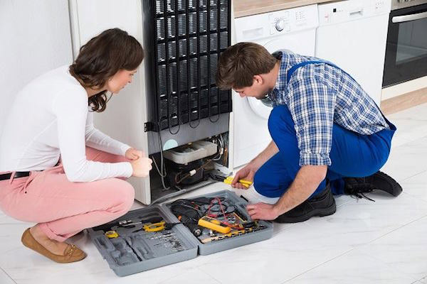 Bảo hành tủ lạnh Electrolux 1 Bảo hành tủ lạnh Electrolux tại nhà Hà Nội
